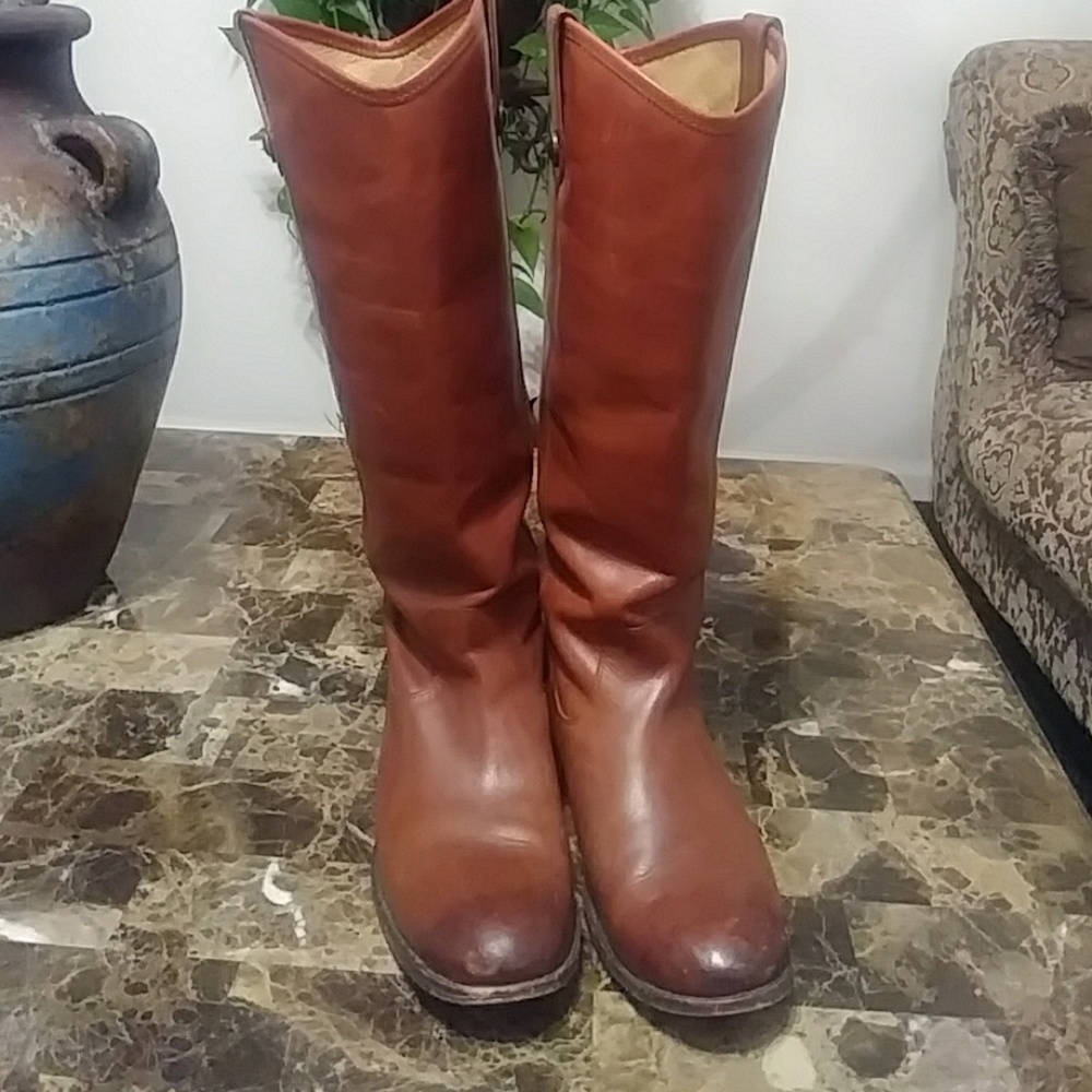 Frye Women's Tan Leather Heeled Boots